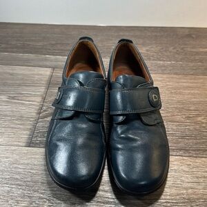 Hotter navy blue woman’s flat loafers size 41 (d140)